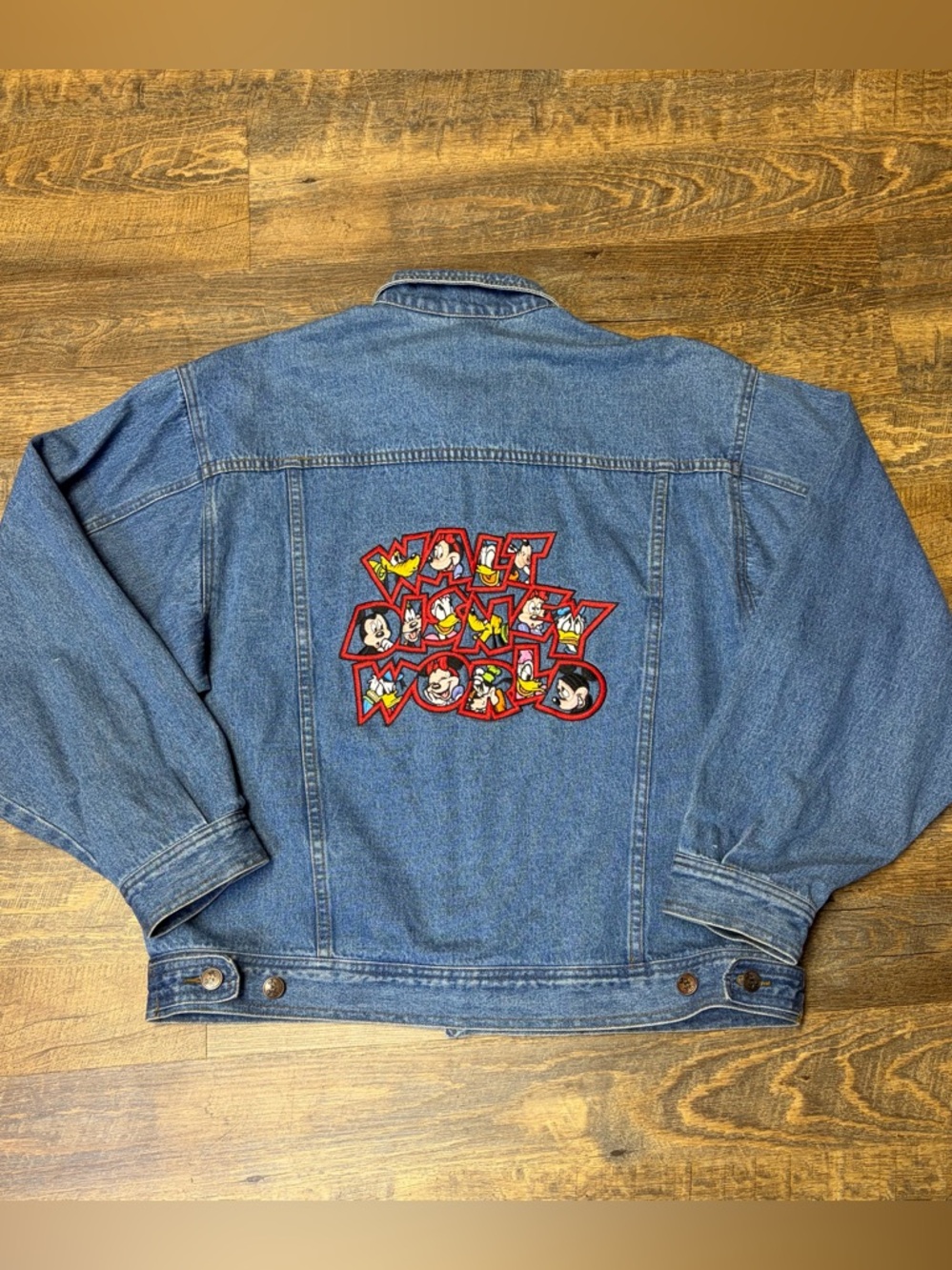 Vintage Walt Disney World Denim Jean Jacket Mickey Inc. Embroidered Adult Large